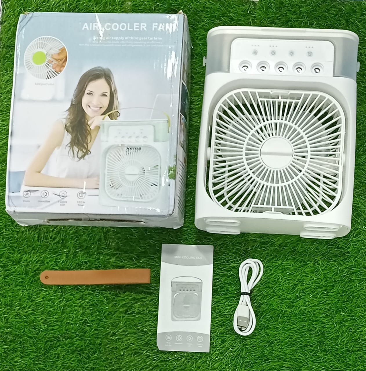 Portable Mist Fan Mini Air Cooler Usb Electric High Quality Mini Cooling Table Fan (random Color)